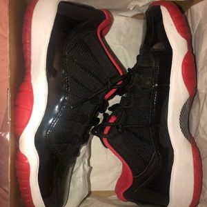 Bred Jordan 11s
